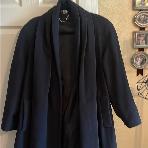 Elegant Black Jofeld Women's Wool Cape Coat - Picture 1 of 8